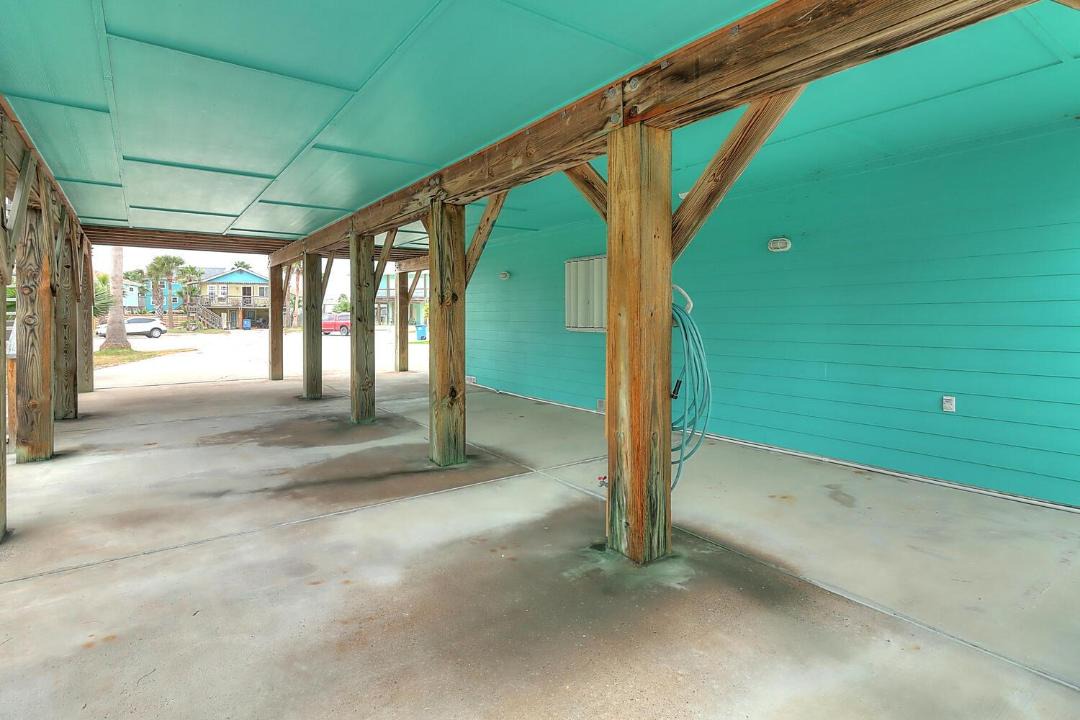 Photo of Others in Leeward Sands