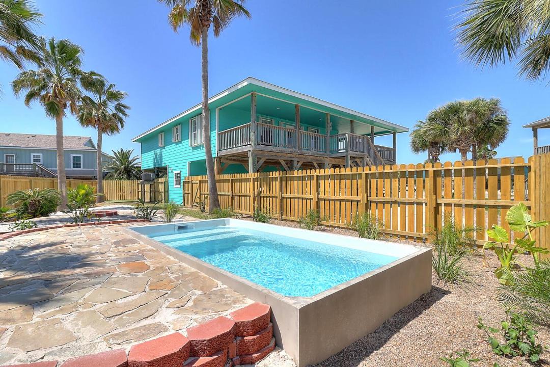 Photo of Others in Leeward Sands