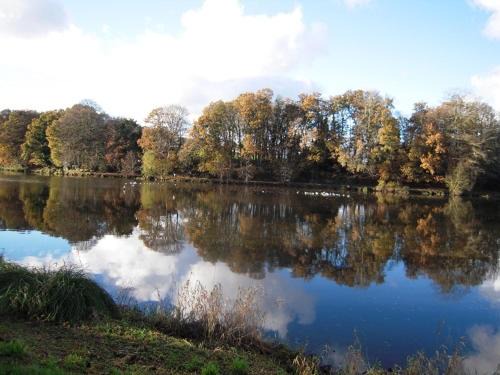 Photo of Others in Prat