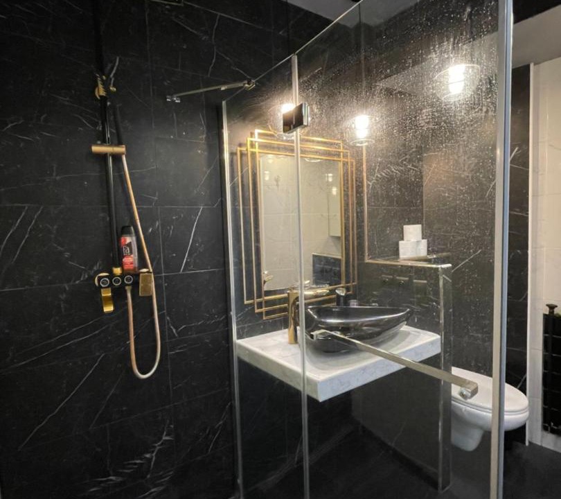 Photo of Others in Vernier