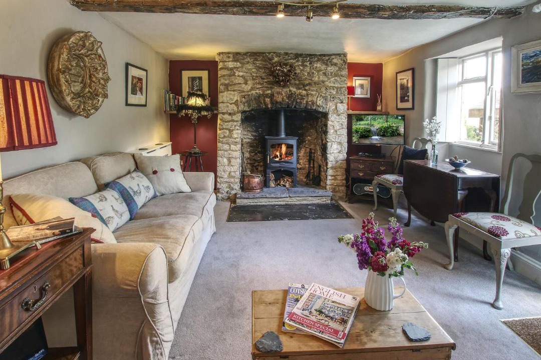 Photo of Livingroom in Shipton under Wychwood