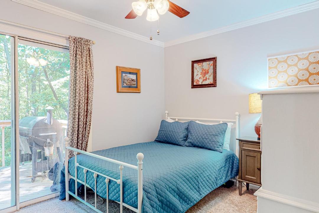 Photo of Bedroom in Sautee Nacoochee