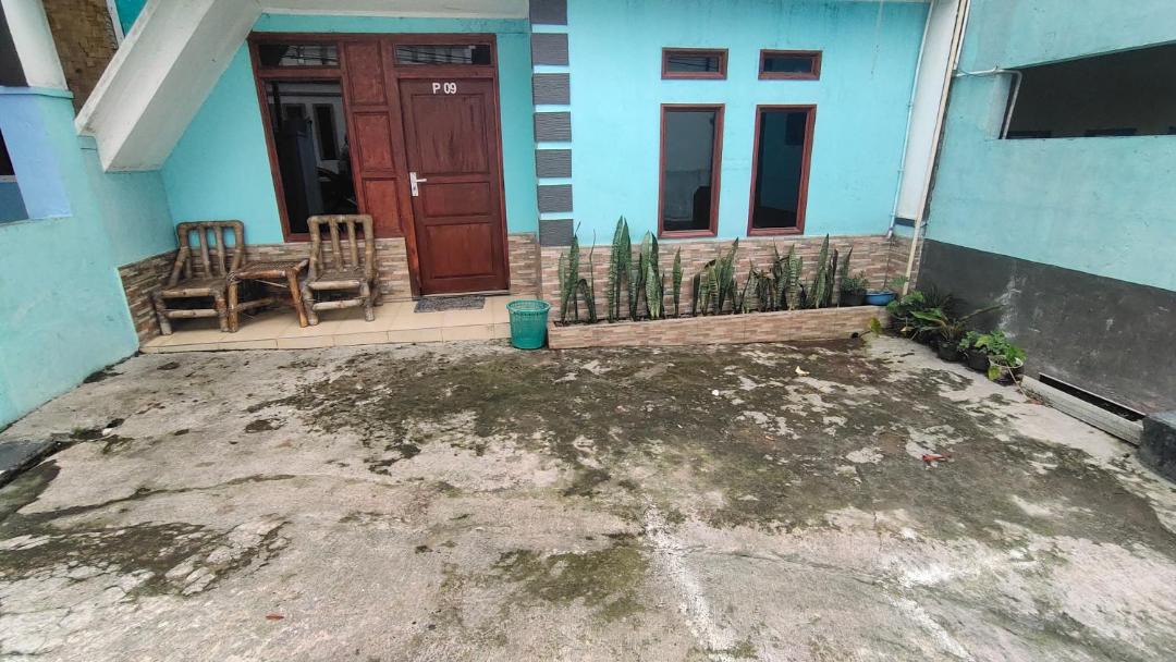 Photo of Buildings in Cibuniherang
