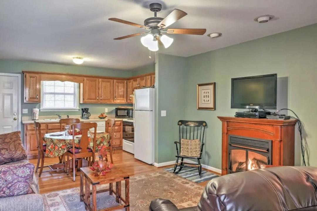 Photo of Livingroom in Trenton