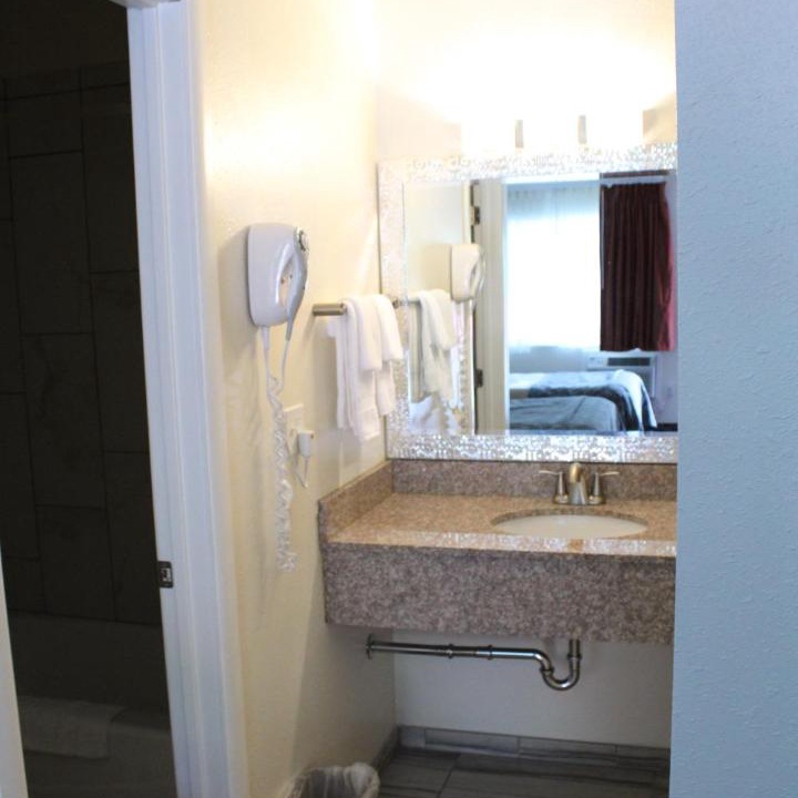 Photo of Others in Pullman