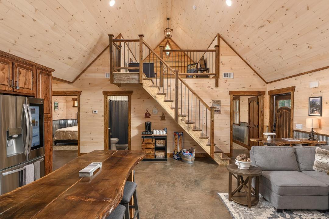 Photo of Others in Rising Fawn