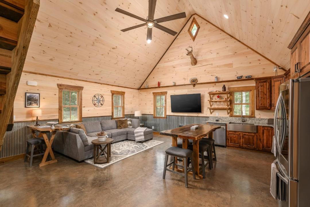 Photo of Livingroom in Rising Fawn