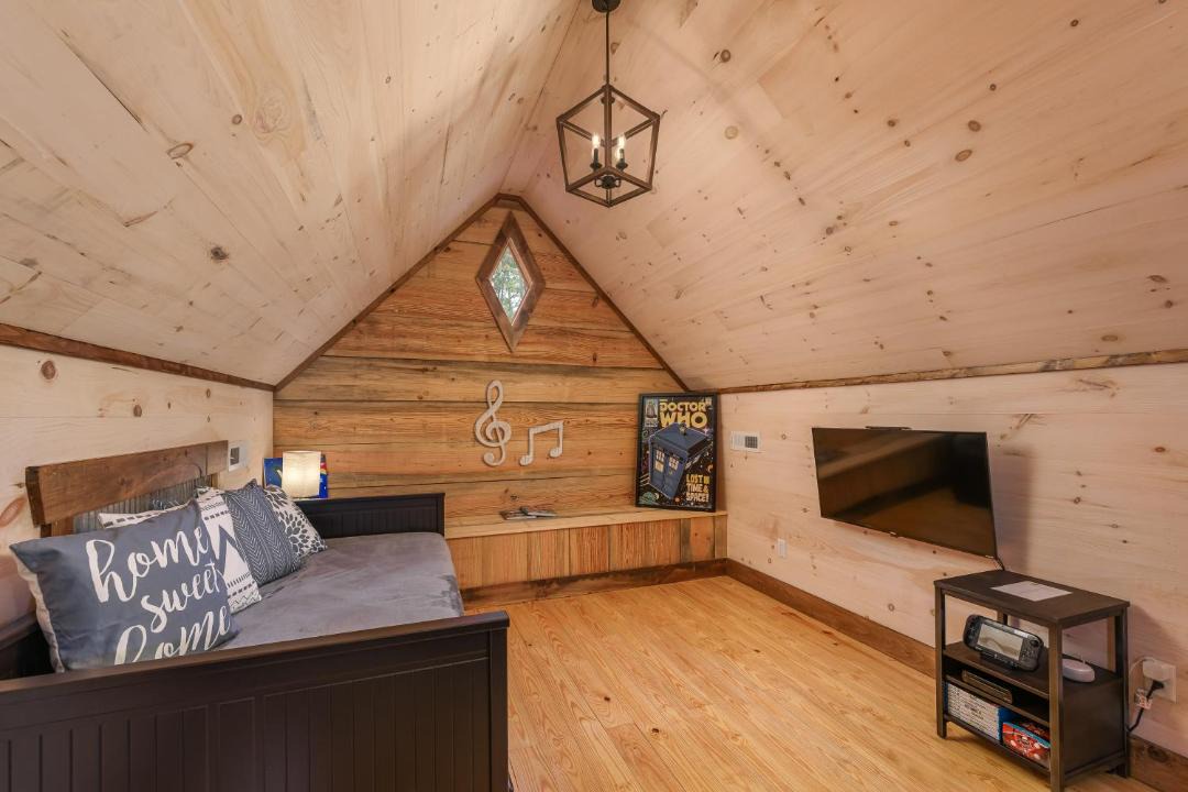 Photo of Livingroom in Rising Fawn