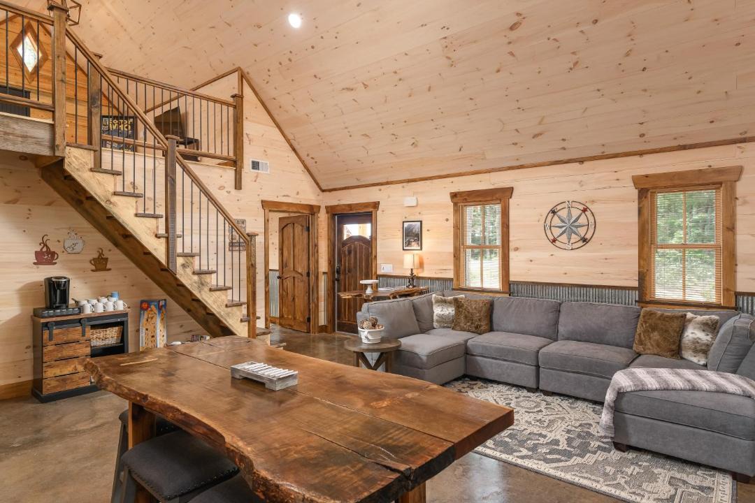 Photo of Livingroom in Rising Fawn