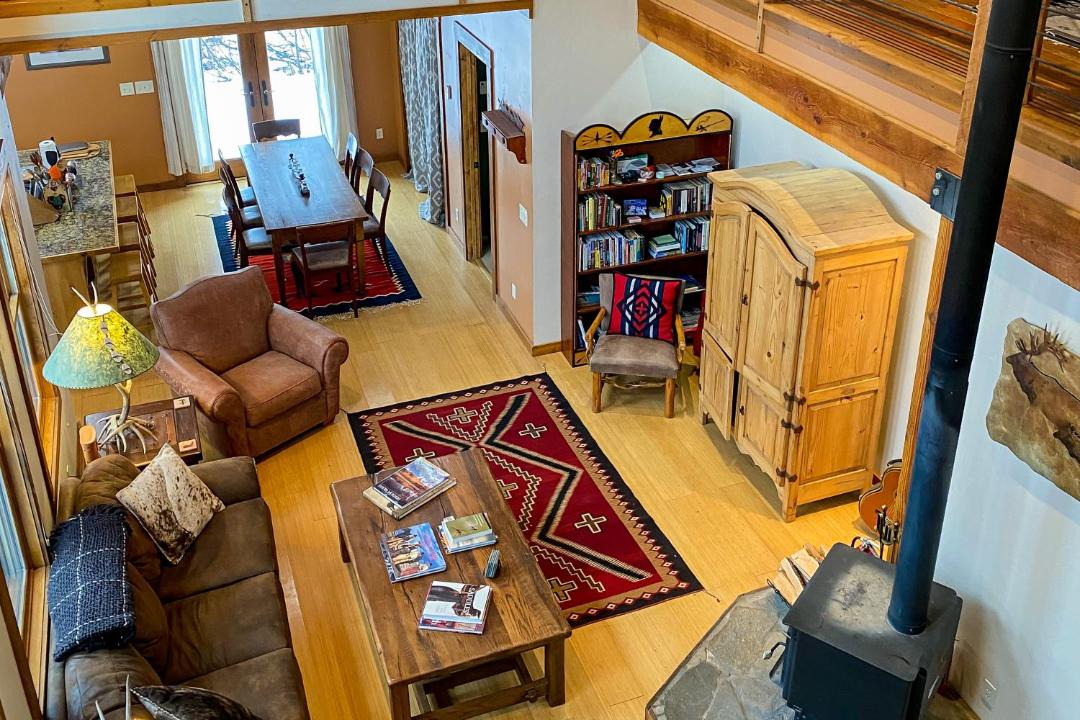 Photo of Livingroom in Victor