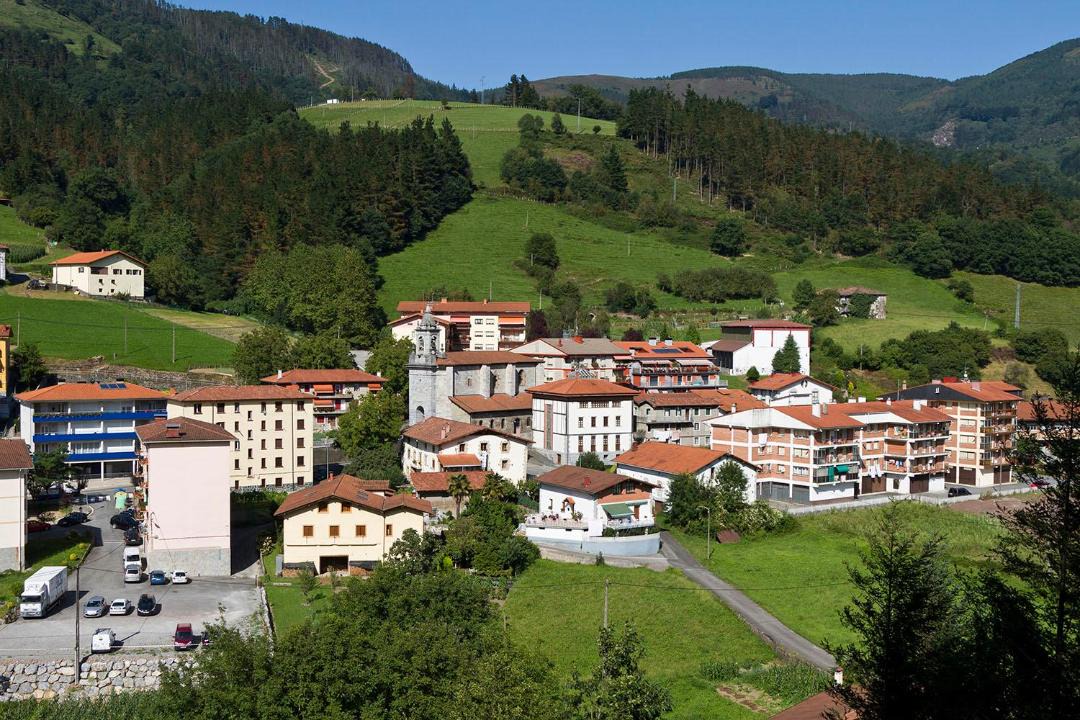 Photo of Others in Berrobi