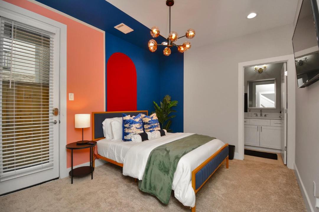 Photo of Bedroom in Northside
