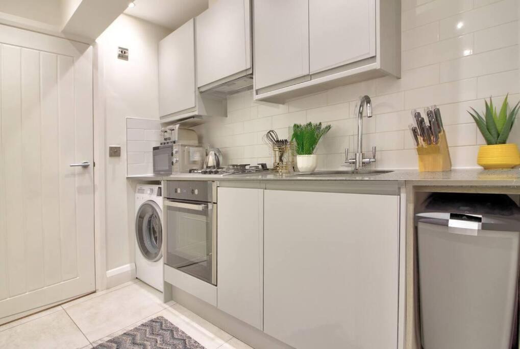 Photo of Kitchen in Reading