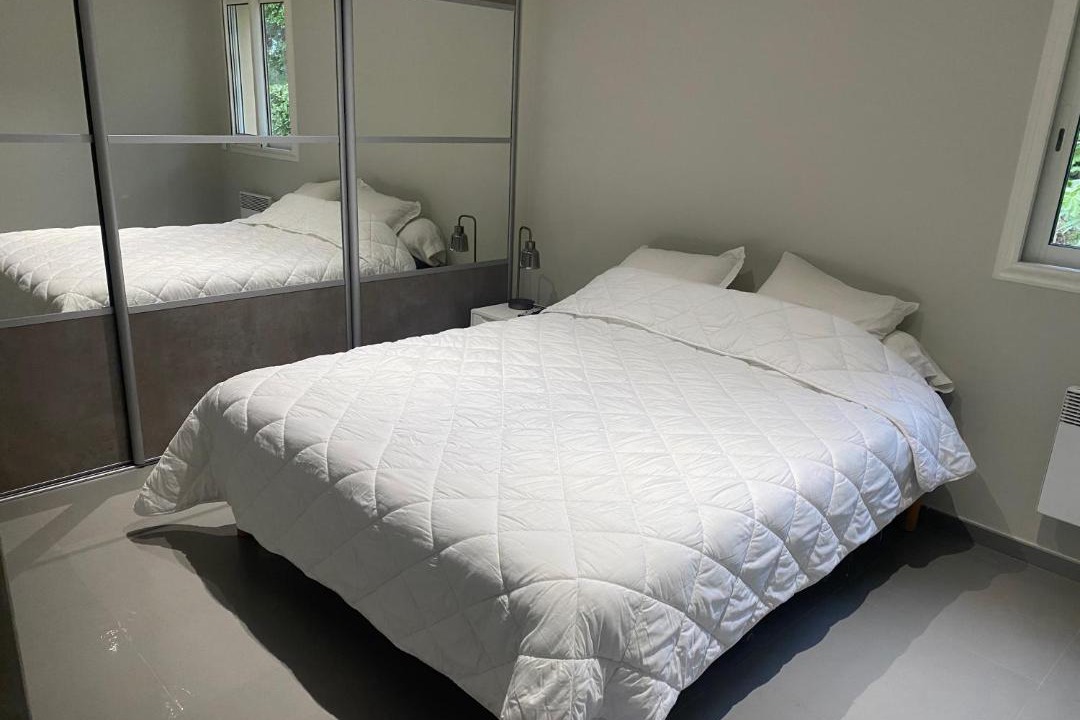 Photo of Bedroom in Bastia