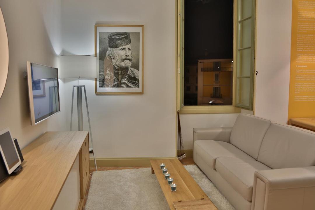 Photo of Livingroom in Jean-Medecin
