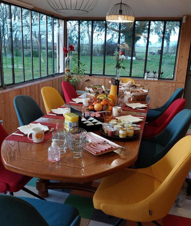 Photo of Others in Taponas