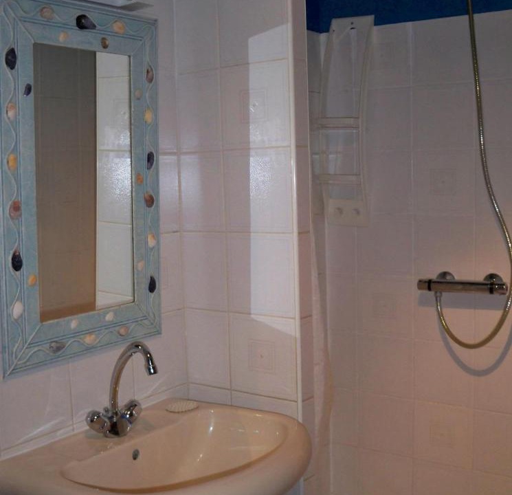 Photo of Bathroom in Pleurtuit