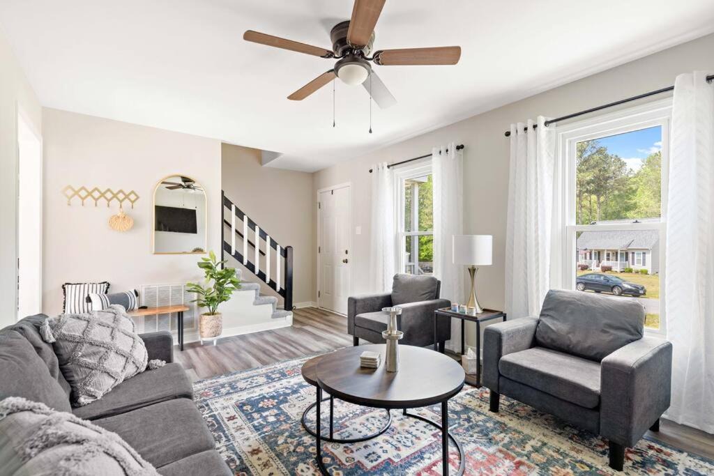 Photo of Livingroom in Chesterfield