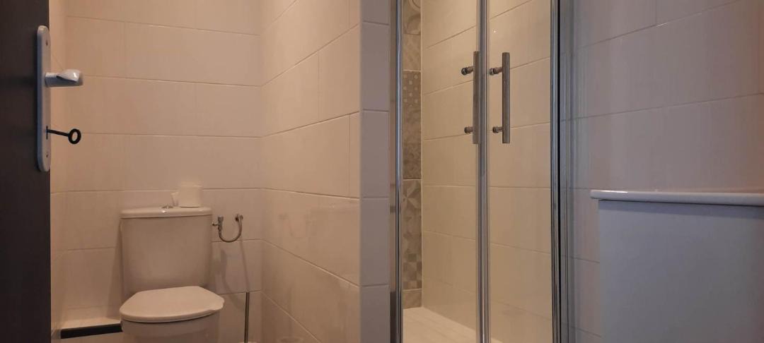 Photo of Bathroom in Oyonnax