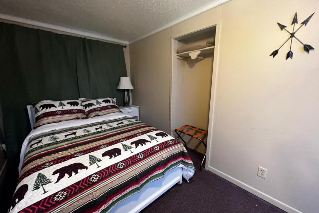 Photo of Bedroom in Bonesteel