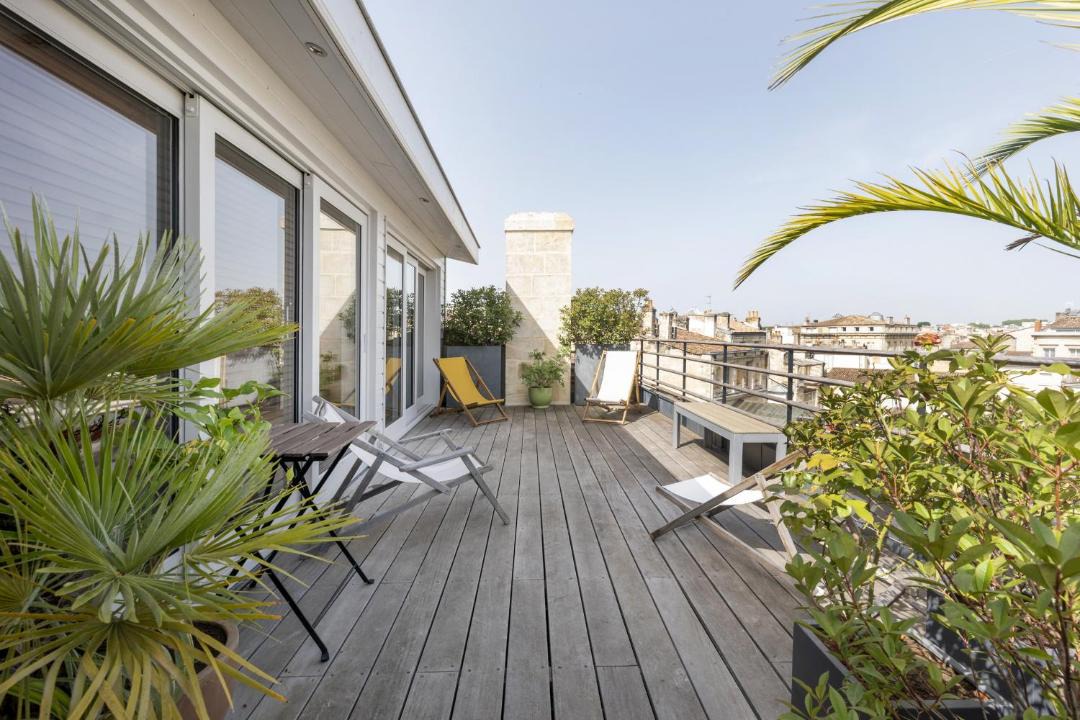 Photo of Patio Balcony in Saint Seurin - Fondaudege