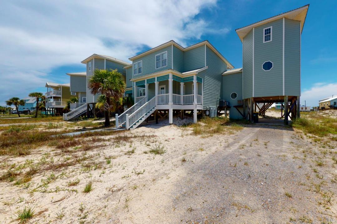 Photo of Buildings in Fort Morgan