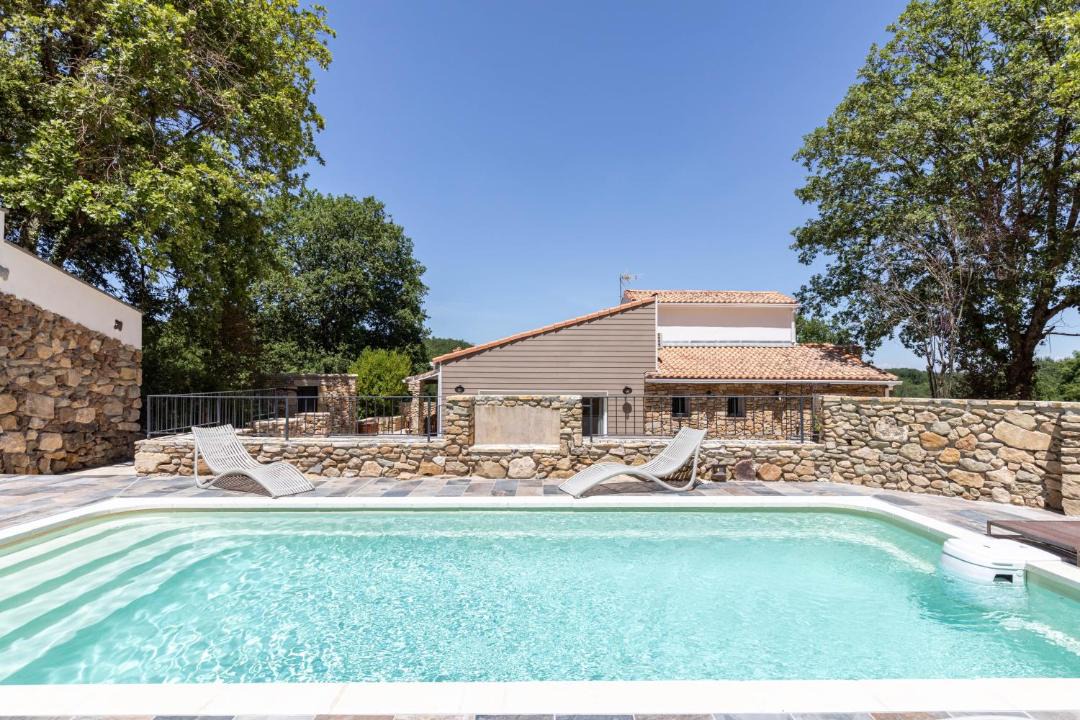 Photo of Others in Pougnadoresse