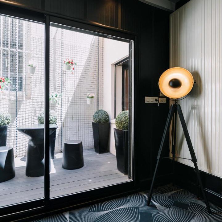 Photo of Others in Victor Bach - Saint Louis