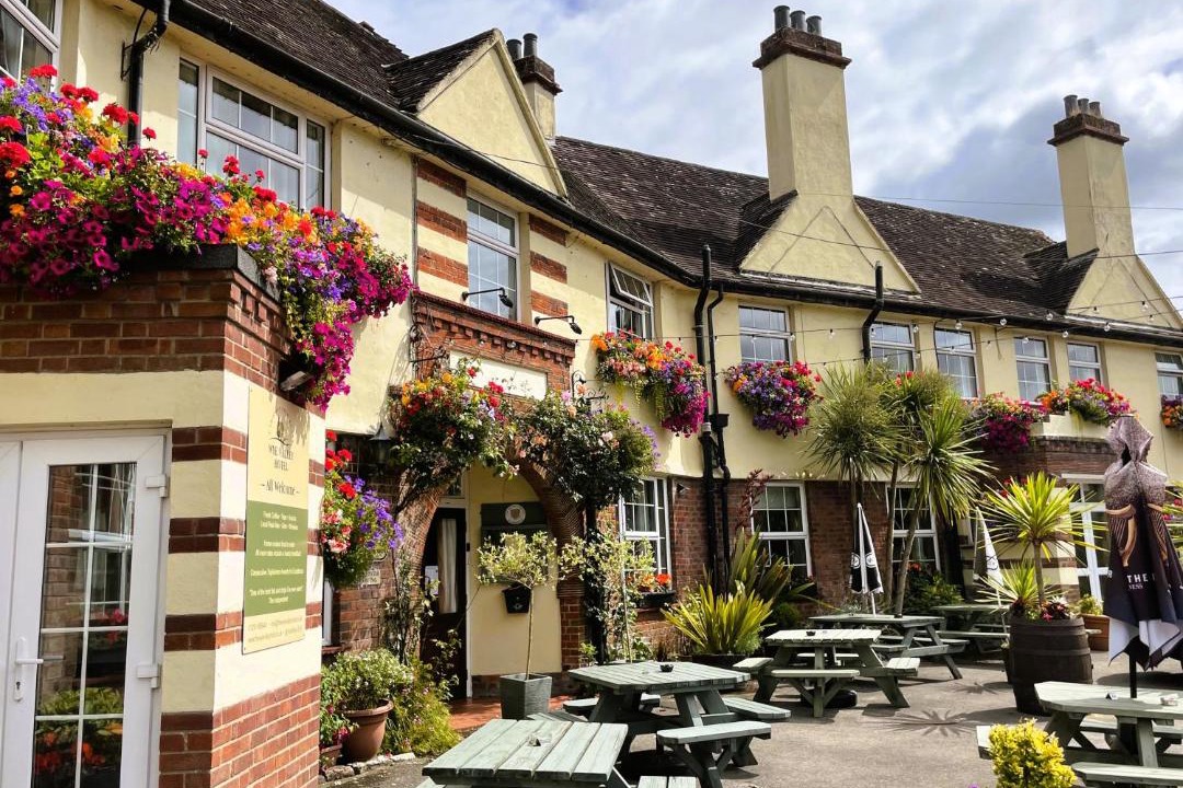 Photo of Others in Tintern
