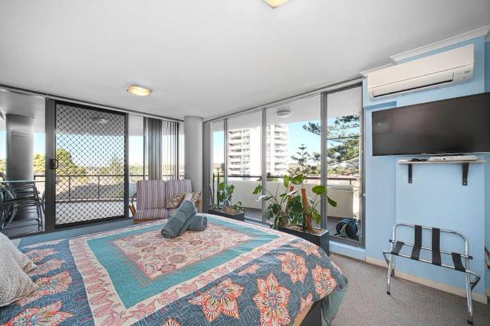 Photo of Others in Forster