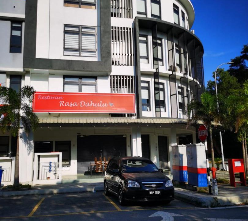 Photo of Buildings in Semenyih