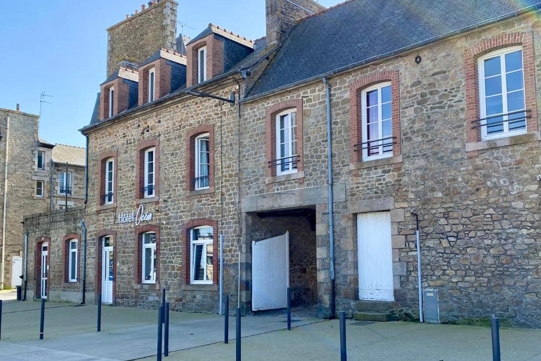 Photo of Buildings in Dinan