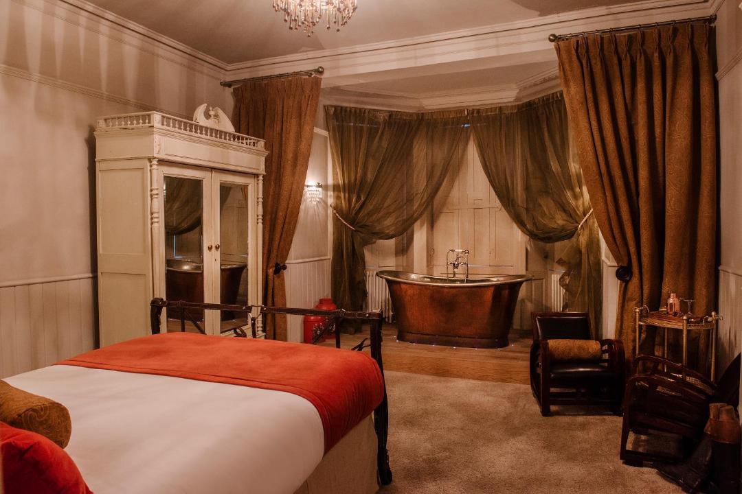 Photo of Others in Newton by the Sea