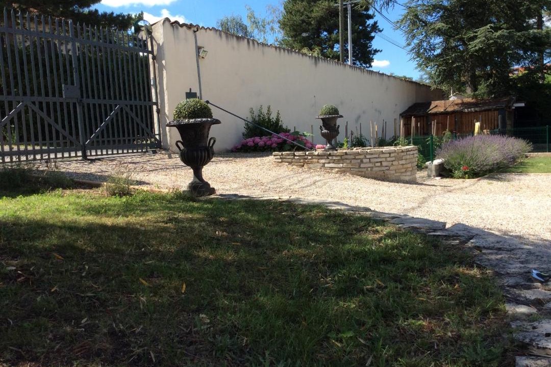 Photo of Buildings in Chaponost