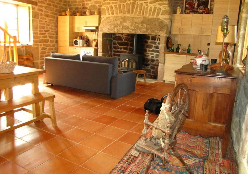 Photo of Livingroom in Chaumeil