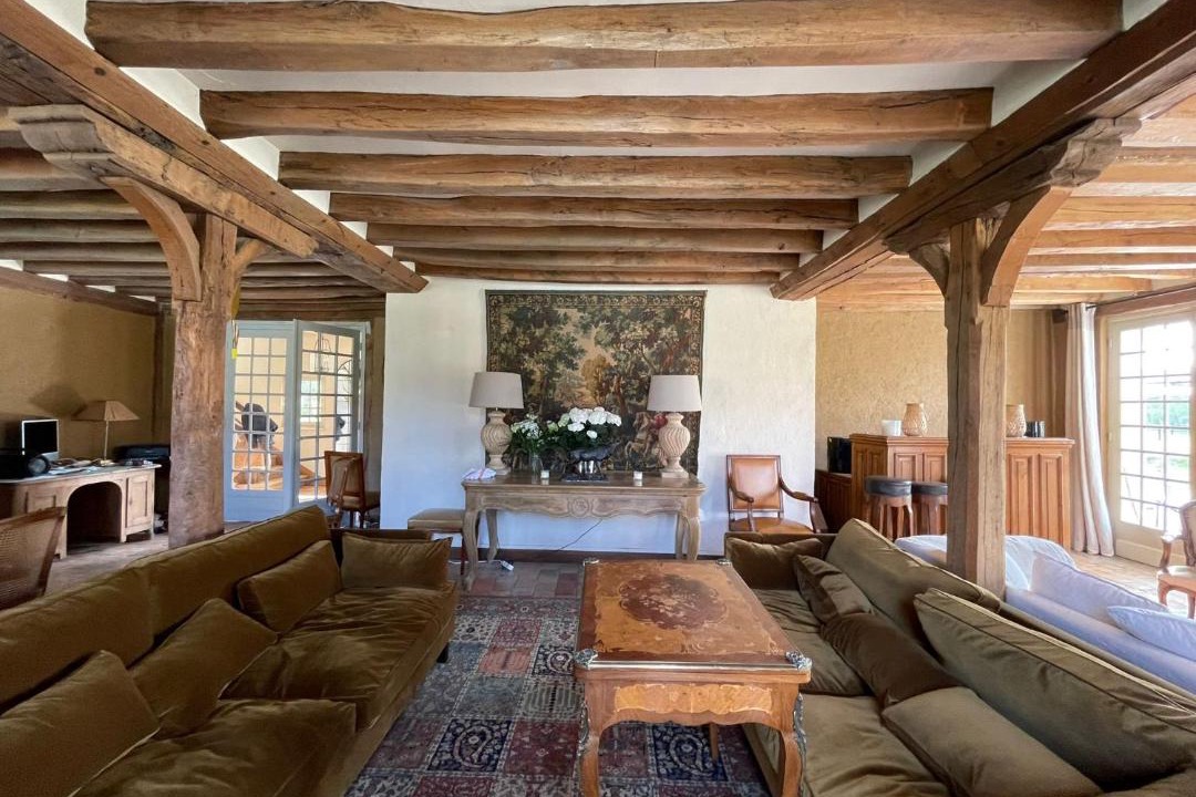 Photo of Others in Isdes