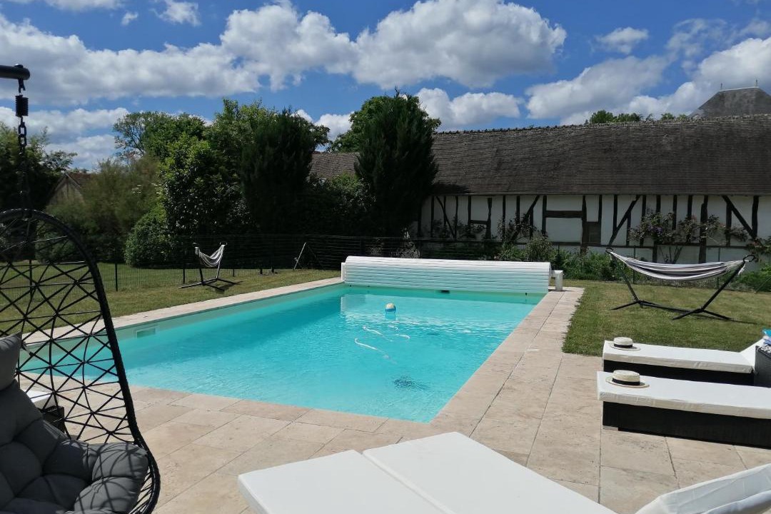 Photo of Others in Isdes