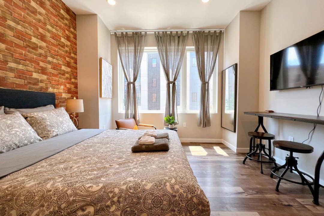 Photo of Others in Fairmount