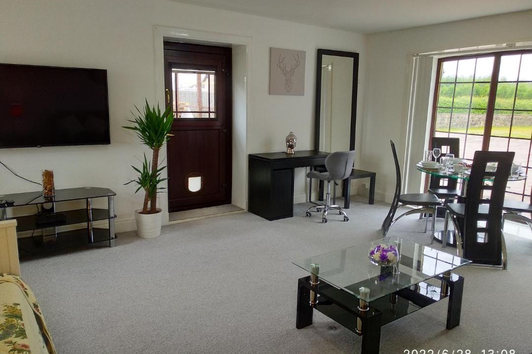 Photo of Livingroom in Shotts