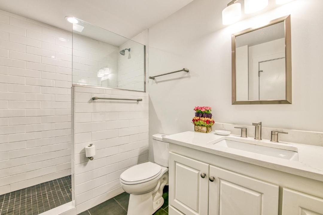 Photo of Bathroom in Lake Junaluska