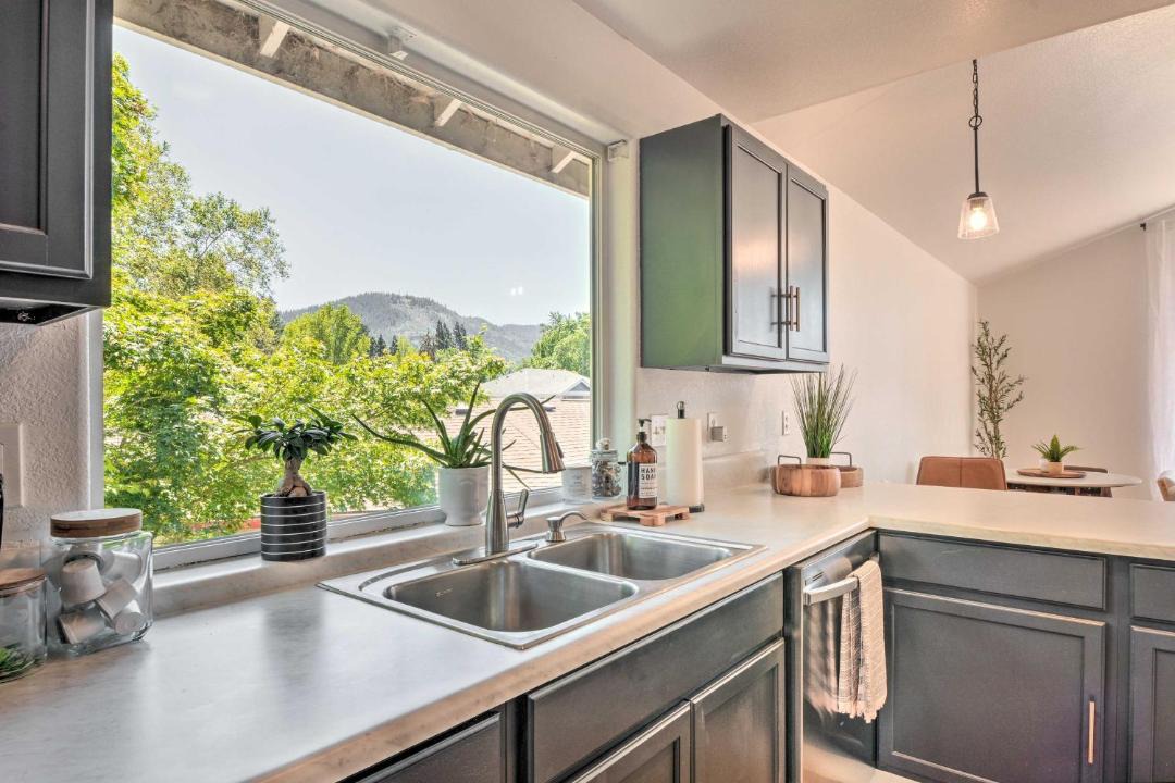 Photo of Kitchen in Grants Pass