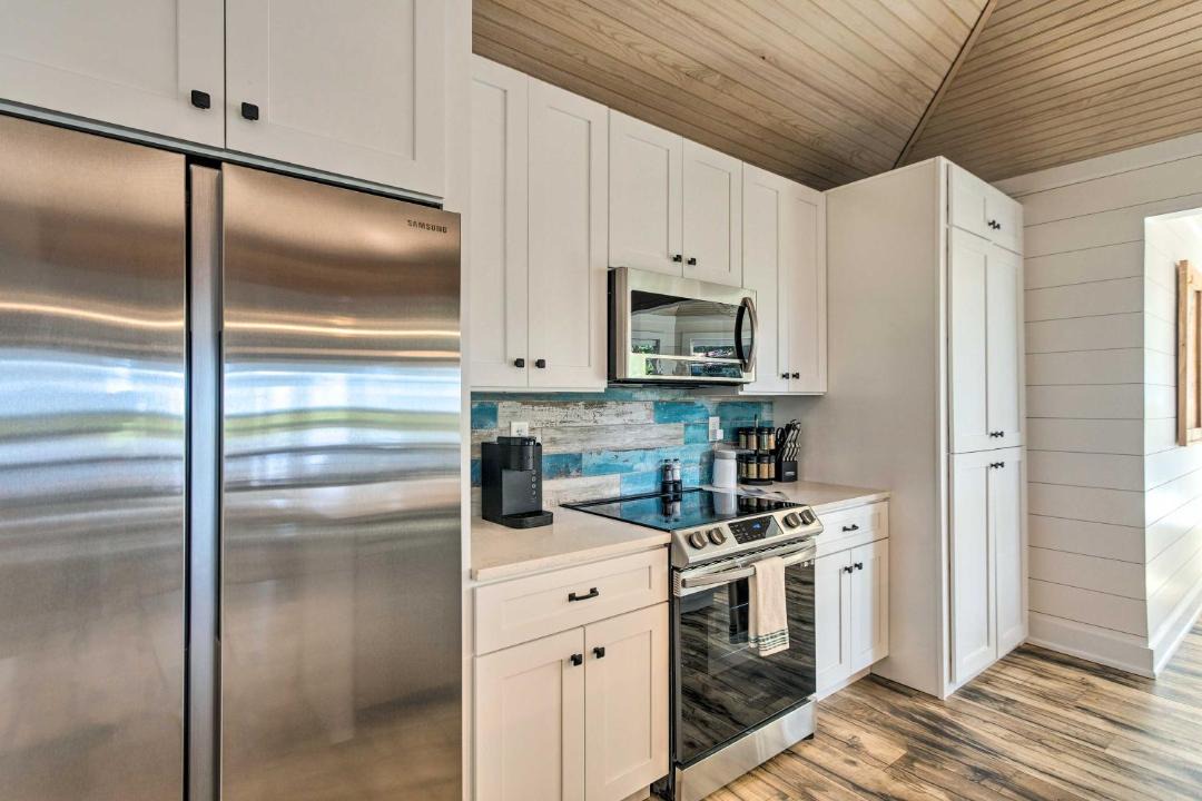 Photo of Others in Darien