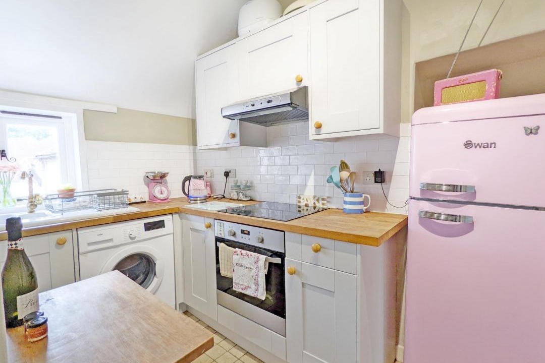 Photo of Kitchen in Billingshurst