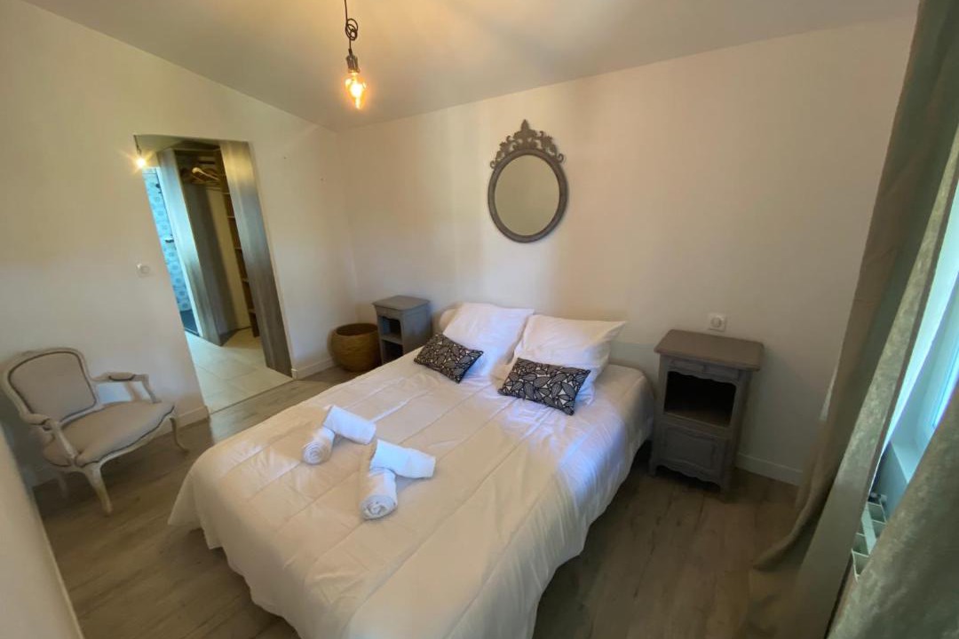 Photo of Bedroom in Andernos-les-Bains