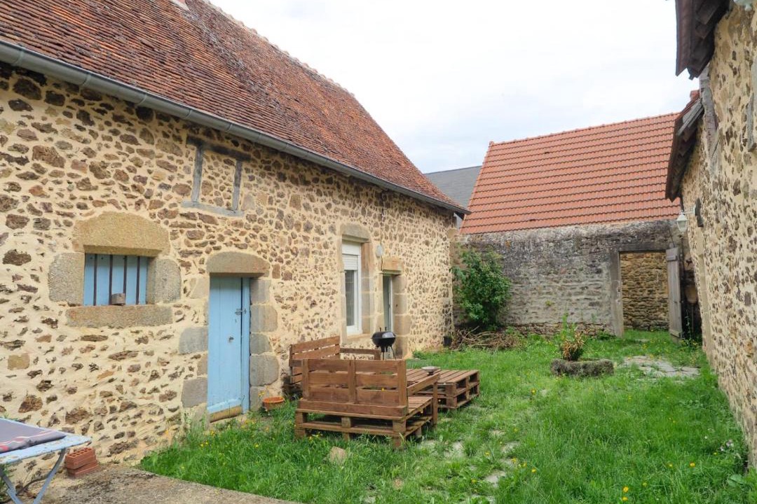 Photo of Buildings in Lepaud