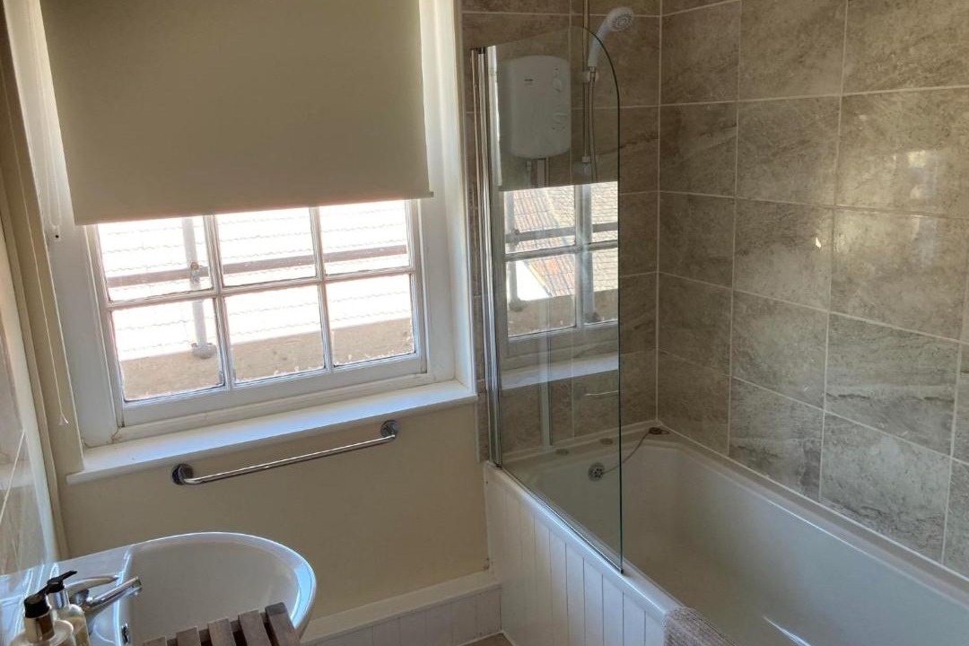 Photo of Others in Ozleworth