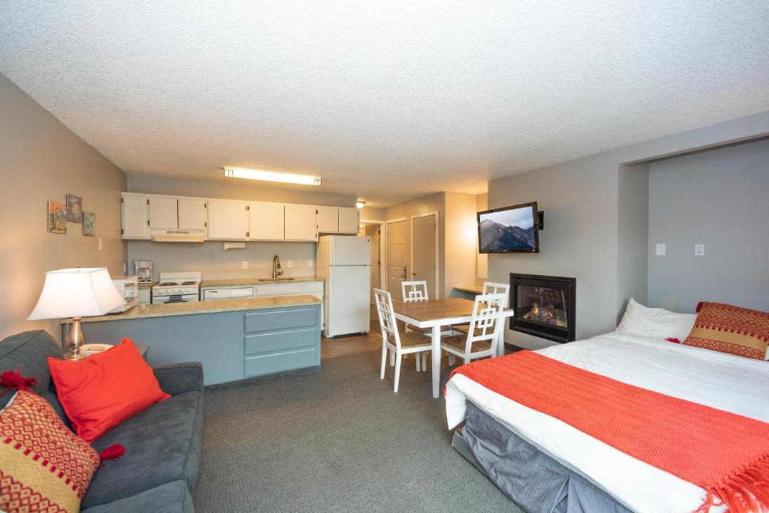 Photo of Bedroom in Bend