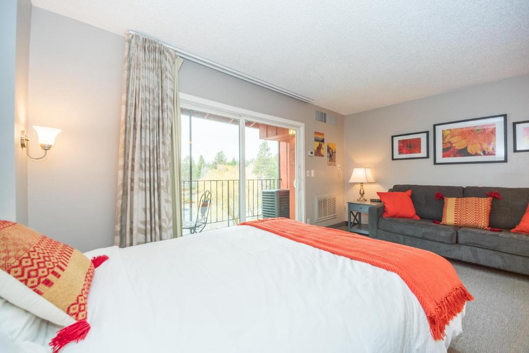 Photo of Bedroom in Bend