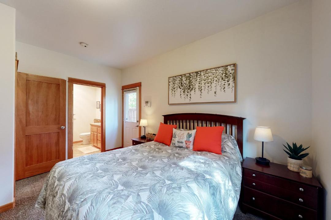 Photo of Bedroom in Three Rivers