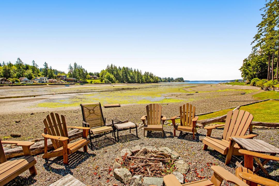 Photo of Patio Balcony in Allyn-Grapeview
